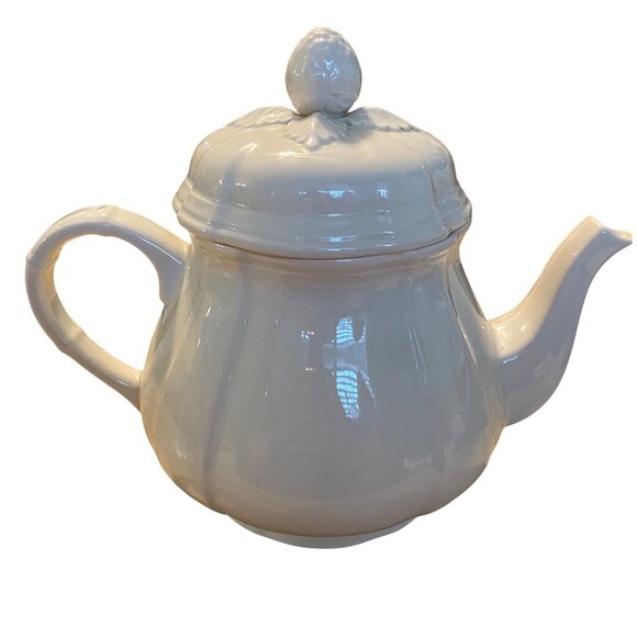 Villeroy & Boch Manoir Vitro Porcelain Teapot With Lid 18th Century Style White - Picture 1 of 7